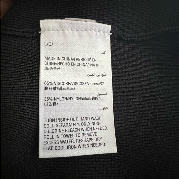 ✅🆕I-N-C Women Pearl Trim Pullover black long sleeve Blouse - Picture 7 of 8